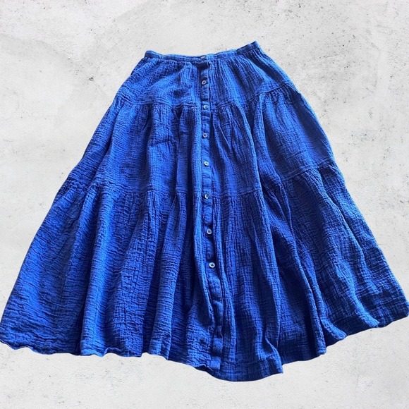 Liz Claiborne Dresses & Skirts - Liz Claiborne Skirt Size 4 Blue Cotton Gauze Tiered Button Front Midi Prairie